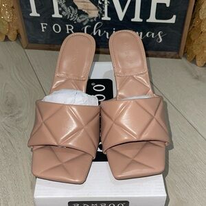 New Bamboo Nude Sandals Sz. 7